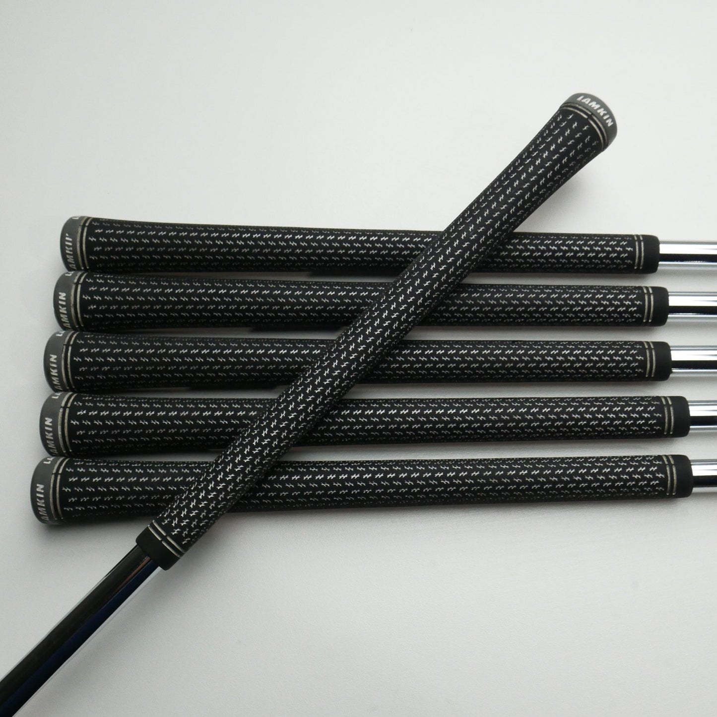 Used TaylorMade Sim2 Max Iron Set / 5 - PW / Regular Flex