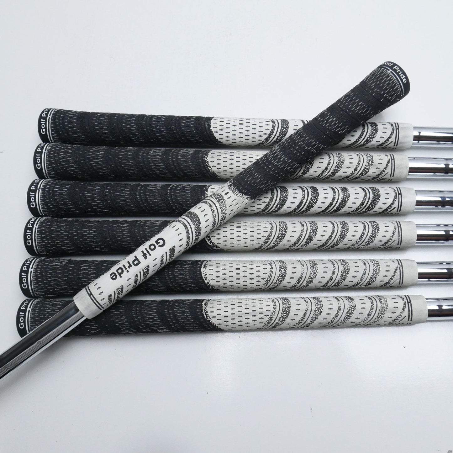 Used Titleist T100 2023 Iron Set / 4 - PW / X-Stiff Flex