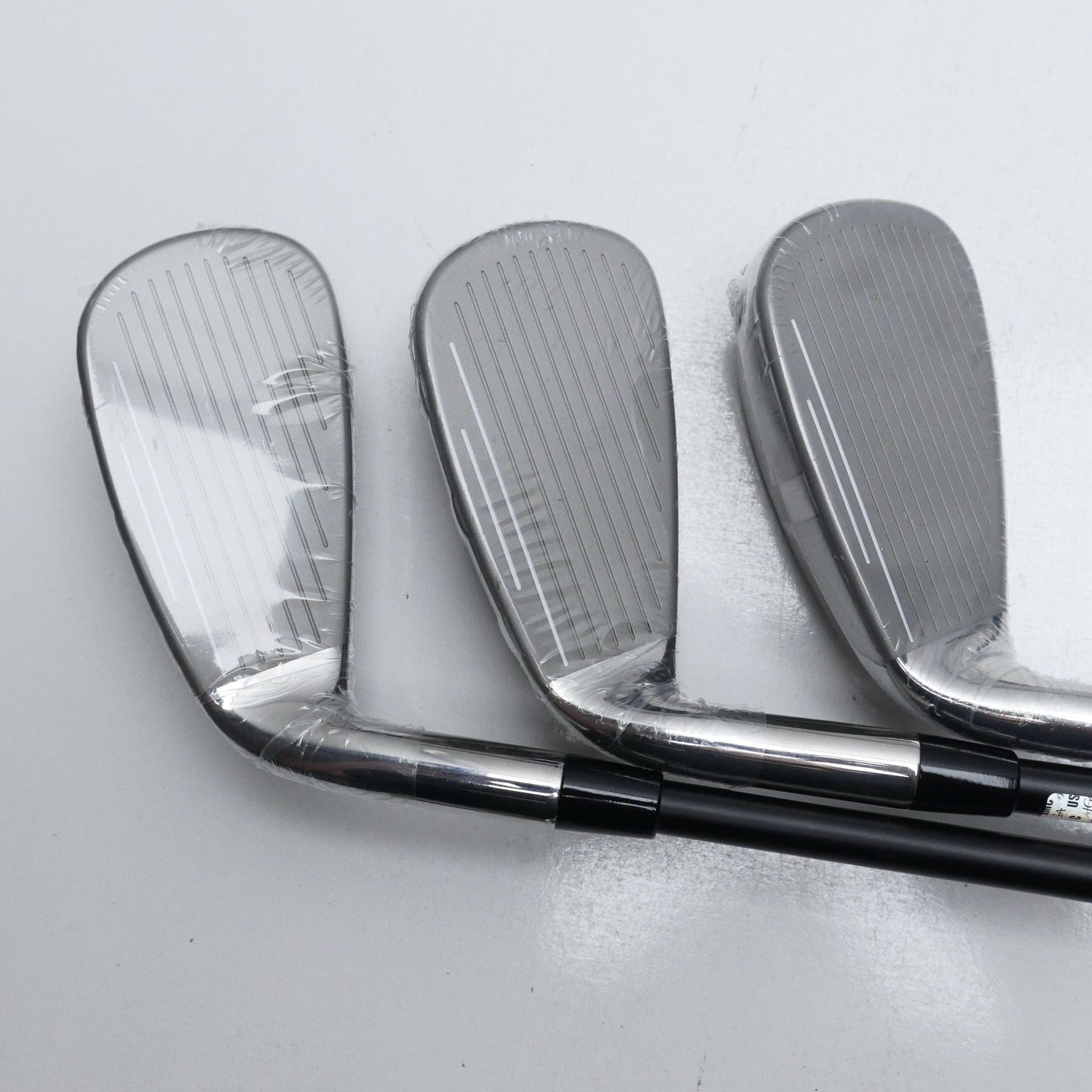 NEW Cleveland Halo XL Full Face 2024 Iron Set / 6 - PW / Regular Flex