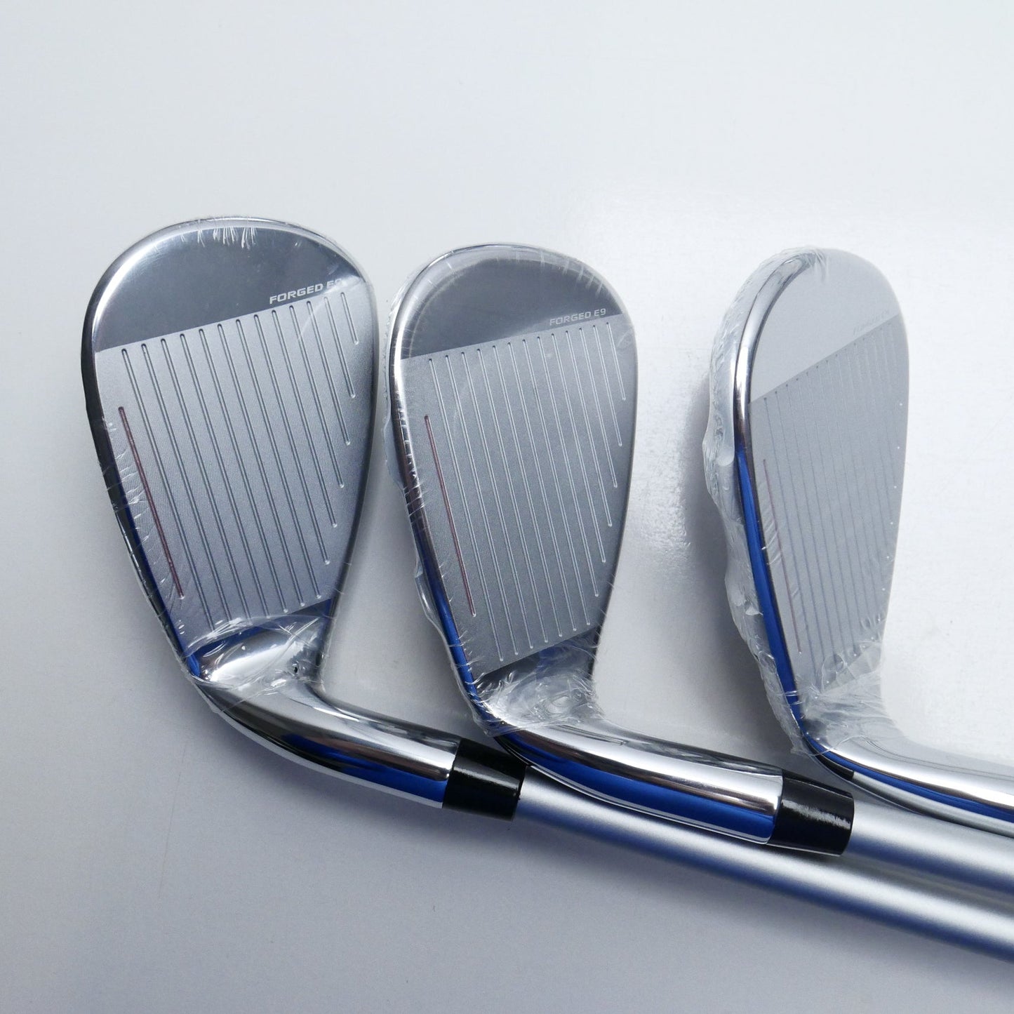 NEW Cobra T-Rail 2019 Iron Set / 6 - SW / Ladies Flex