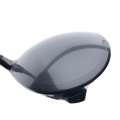 NEW TaylorMade Qi35 Driver / 9.0 Degrees / Regular Flex