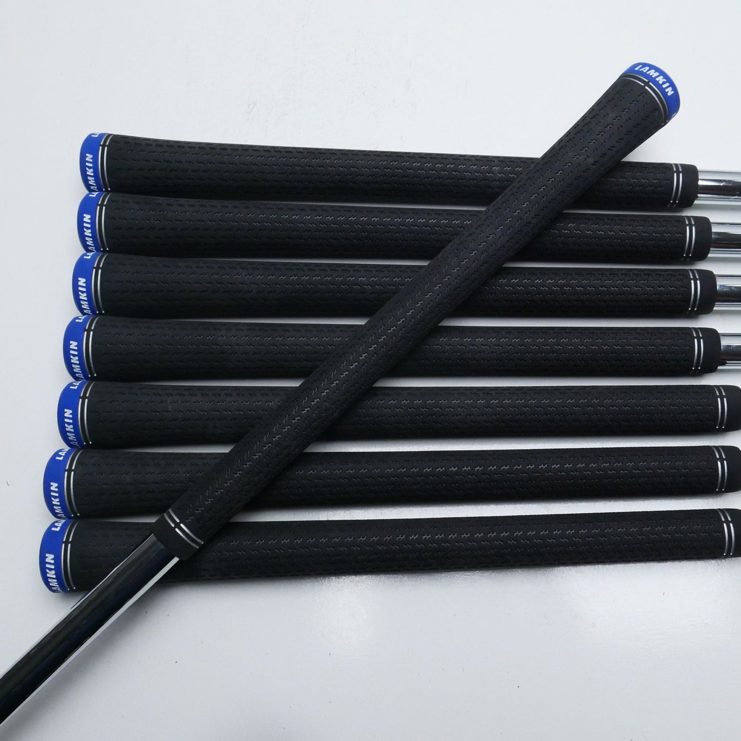 Used TaylorMade P7MB 2023 Iron Set / 3 - PW / X-Stiff Flex