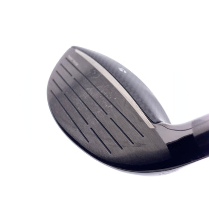 Used TaylorMade Qi35 5 Fairway Wood / 18 Degrees / Regular Flex