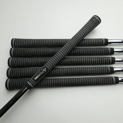 Used TaylorMade Stealth HD Iron Set / 6 - PW + AW / Regular Flex