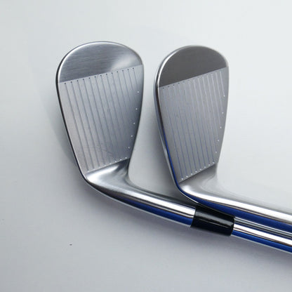 Used Titleist 620 CB Iron Set / 7 - PW / X-Stiff Flex