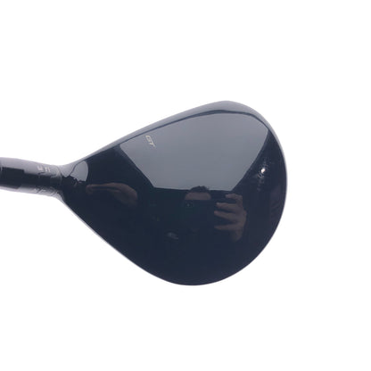 Used Titleist GT2 3 Fairway Wood / 15 Degrees / X-Stiff Flex