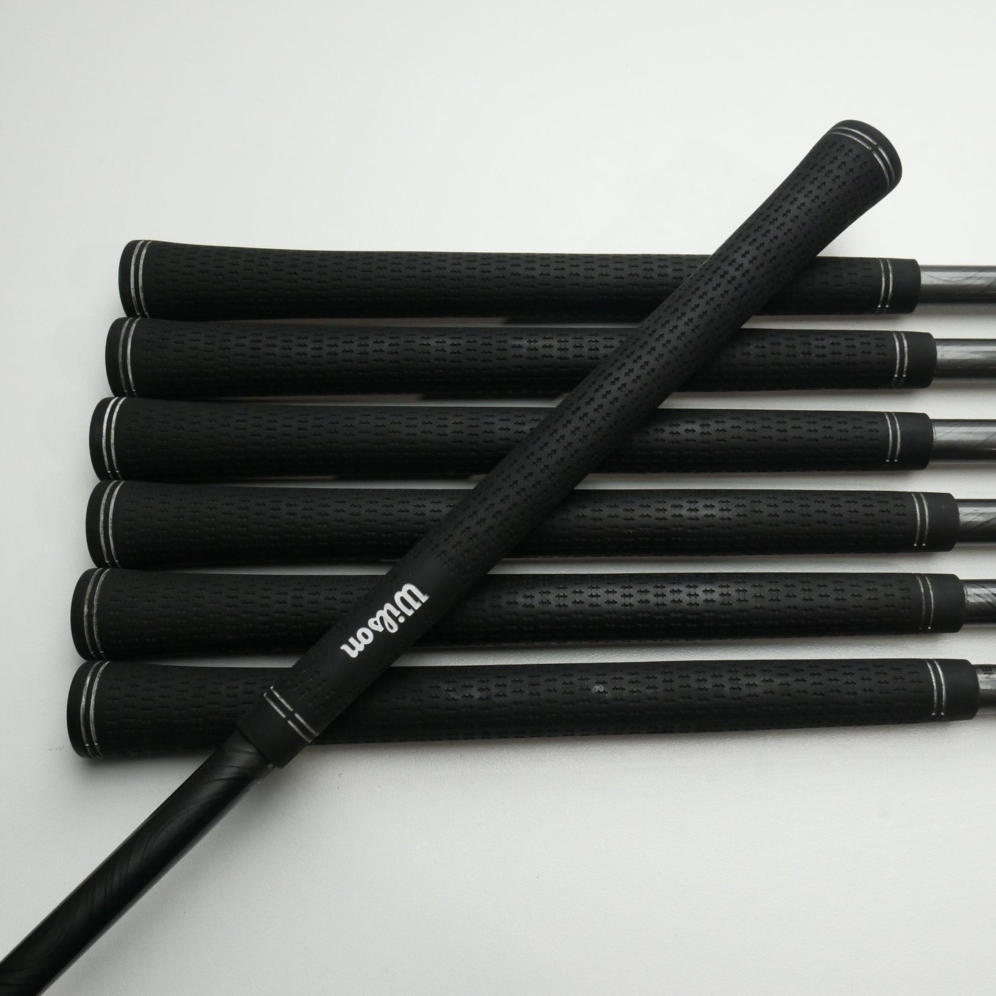 Used Wilson Launch Pad 2022 Iron Set / 5 - SW / Regular Flex