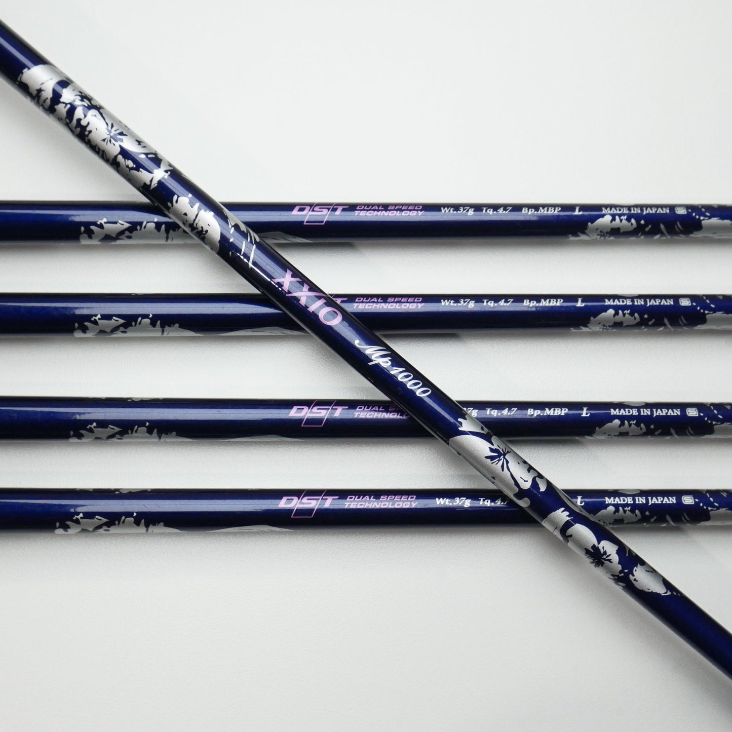 Used XXIO 10 Ladies Iron Set / 6 - PW