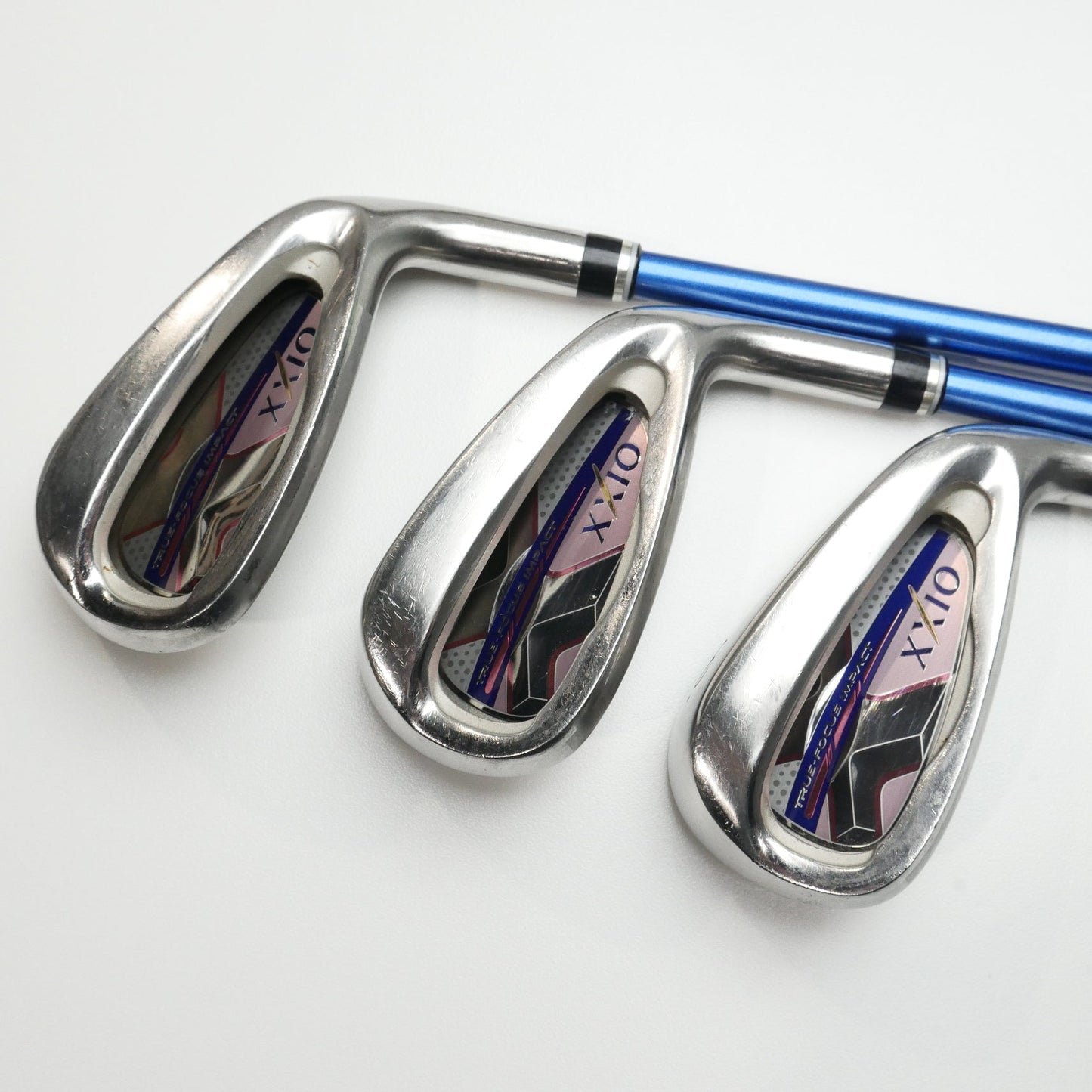 Used XXIO 10 Ladies Iron Set / 6 - PW