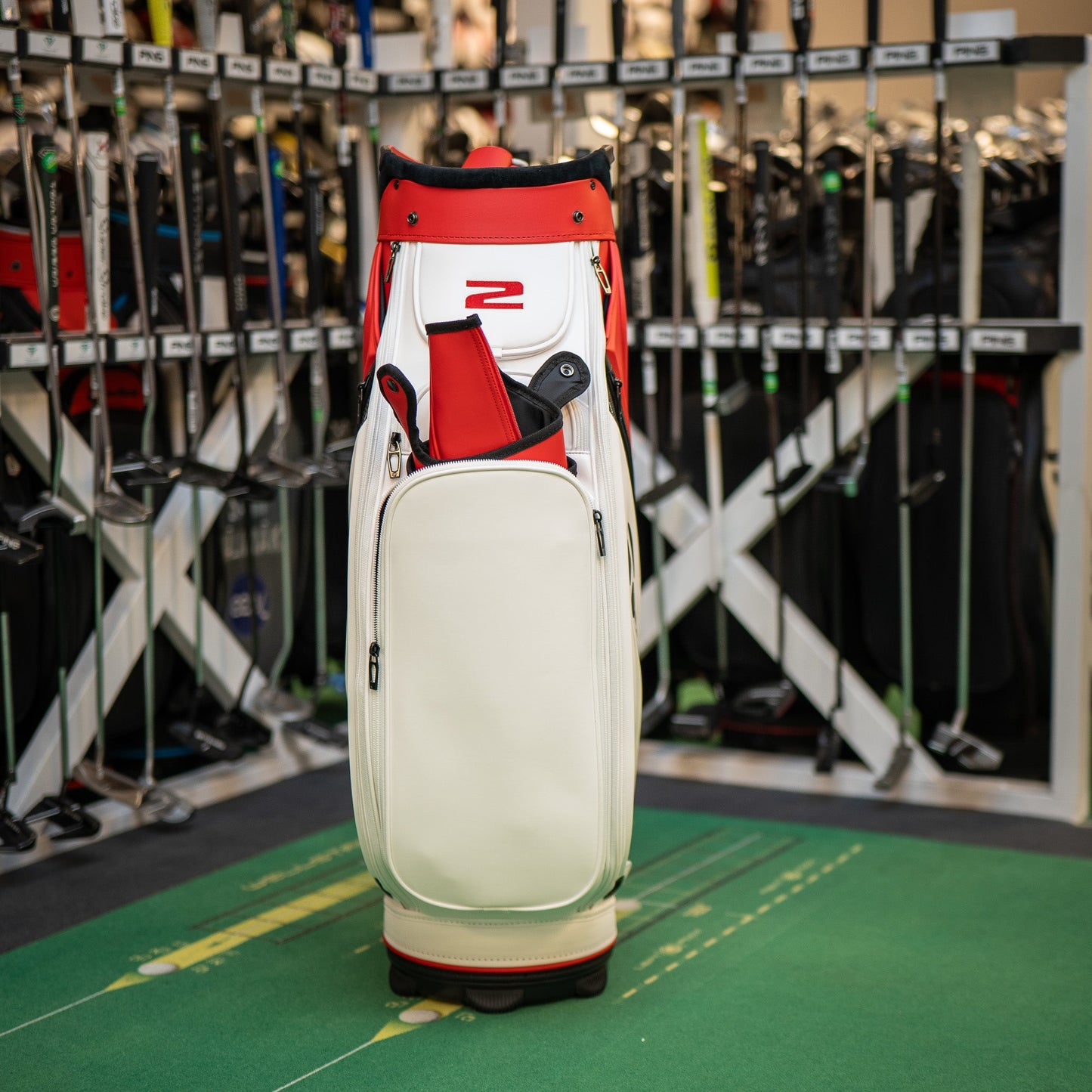 NEW TaylorMade 2023 Stealth 2 Tour Staff Bag