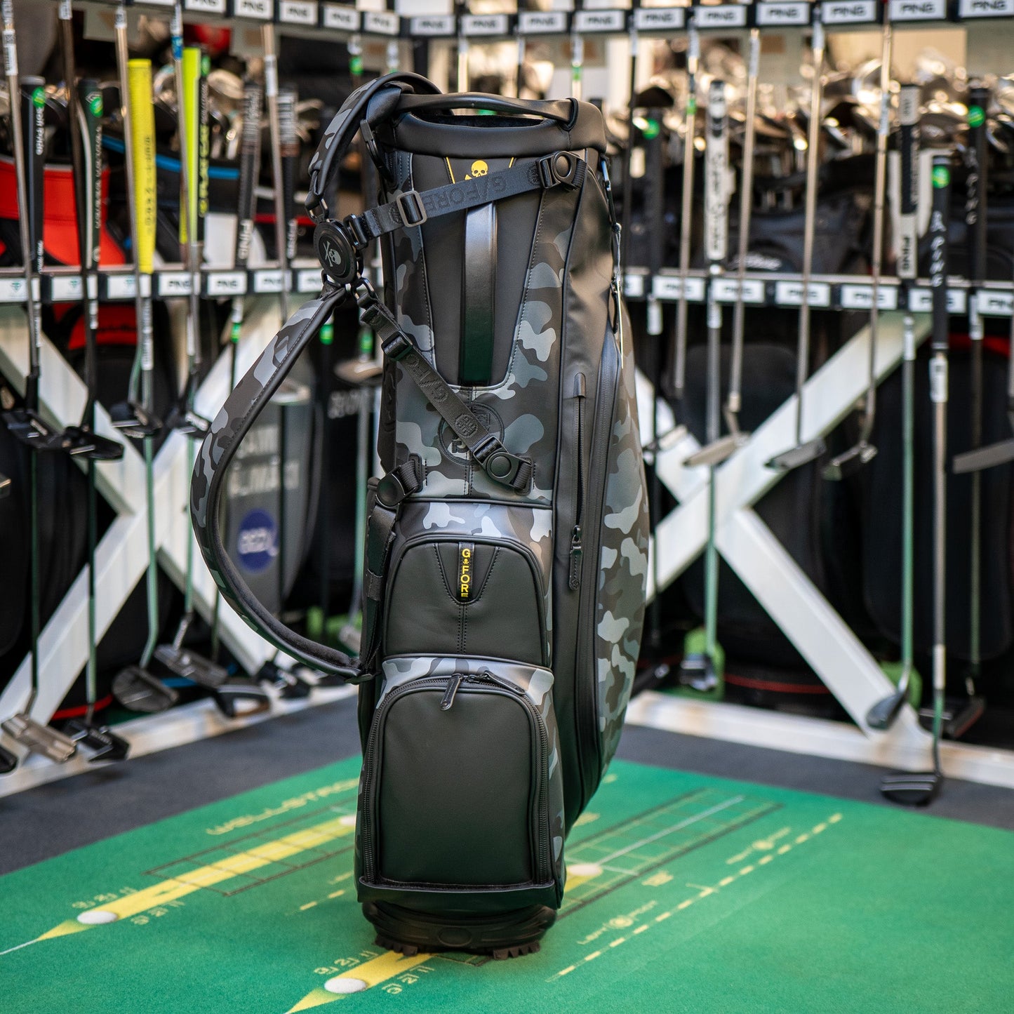 NEW G Fore Mens Transporter III Bag